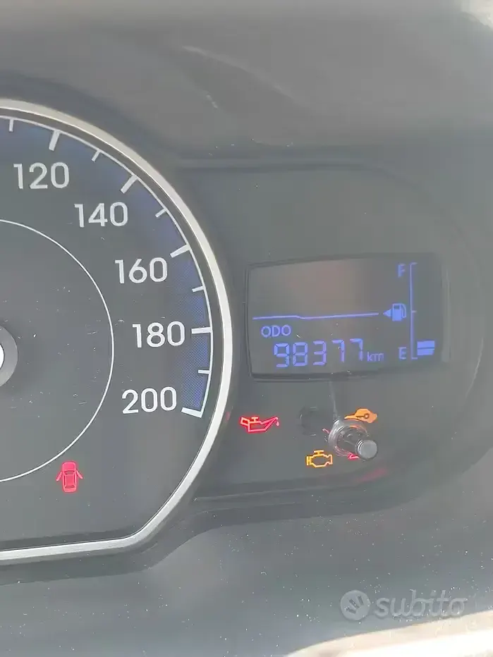 Usata Hyundai i10 69 CV (50 kW) 2011 Nero Utilitaria