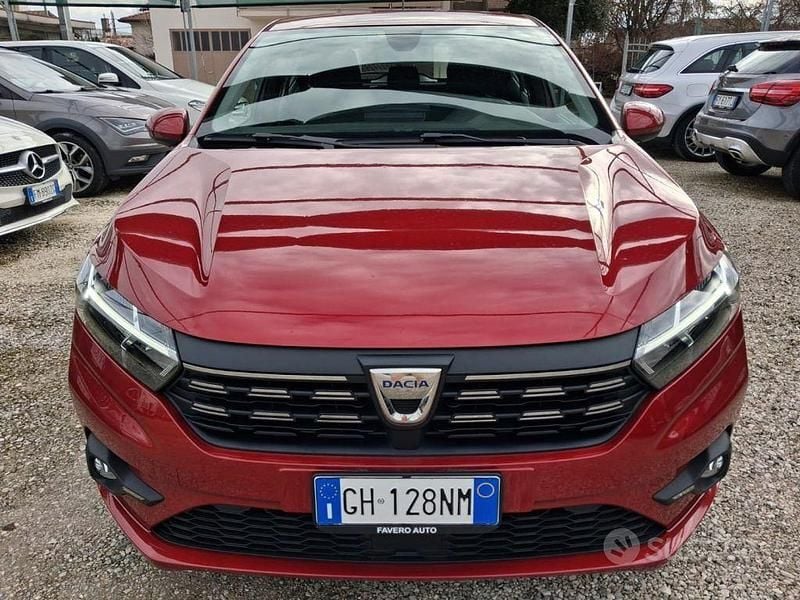 Usata Dacia Sandero Comfort 101 CV (74 kW) 2022 Bordeaux Berlina