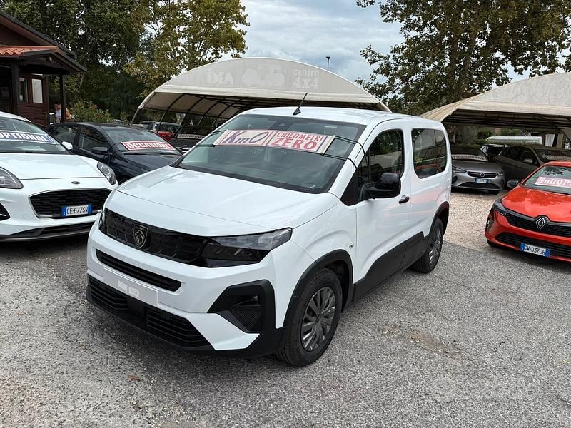 Bianco Nuova 2025 Peugeot Rifter Allure Monovolume | 25.899 € (Buon prezzo) - Immagine 1/4