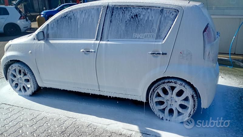 Usata Daihatsu Sirion 2009 Bianco Utilitaria