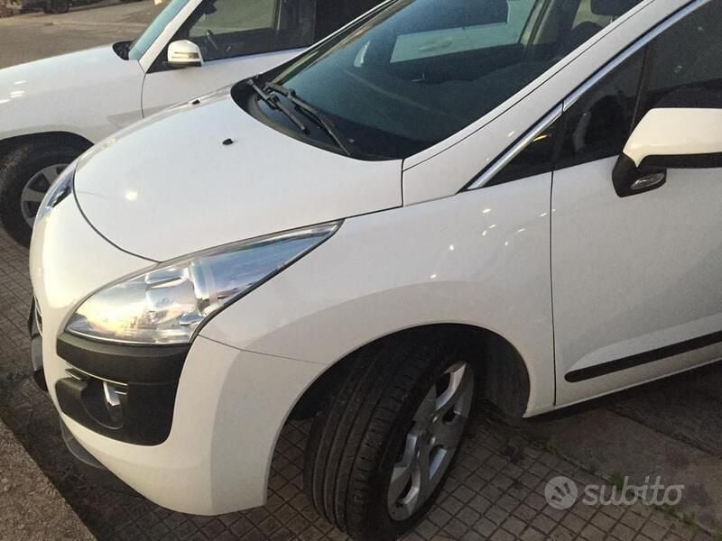 Usata Peugeot 3008 115 CV (84 kW) 2013 Bianco SUV