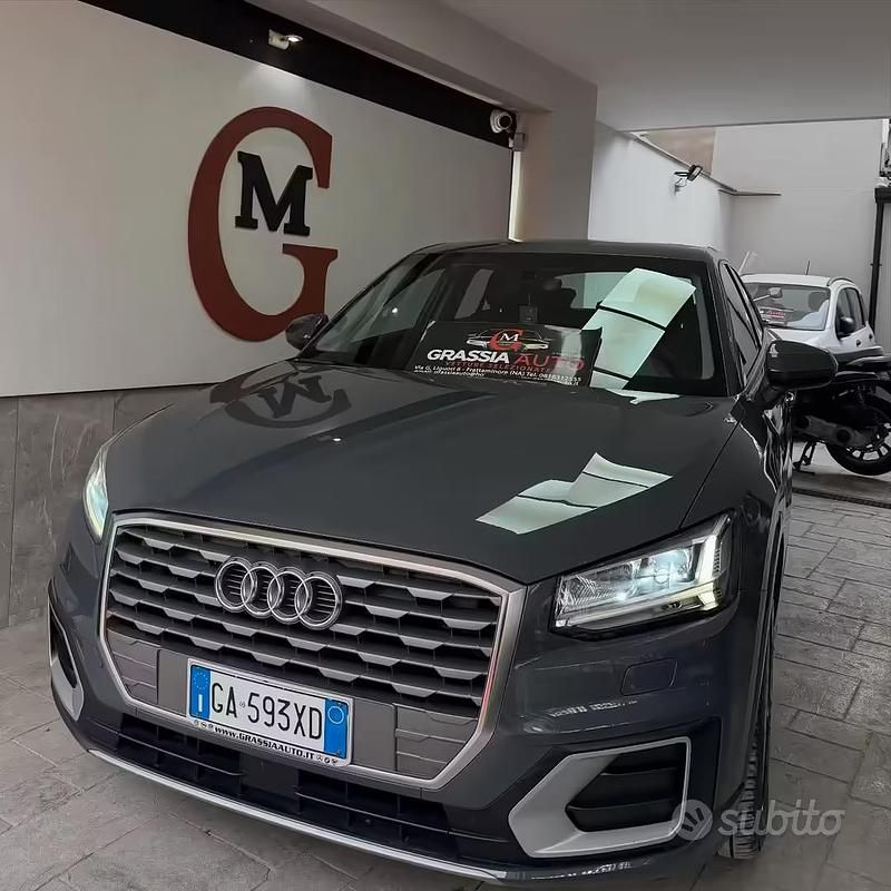 Usata Audi Q2 116 CV (85 kW) 2020 Grigio SUV