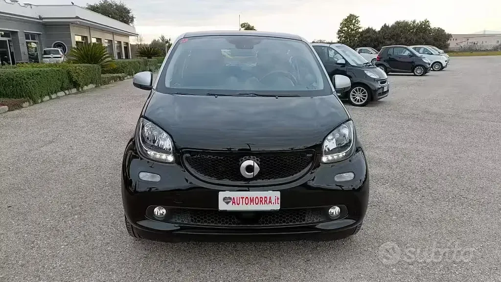 Usata Smart ForFour Passion 71 CV (52 kW) 2019 Nero Utilitaria