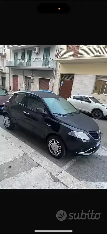 Usata Lancia Ypsilon 85 CV (62 kW) 2016 Utilitaria