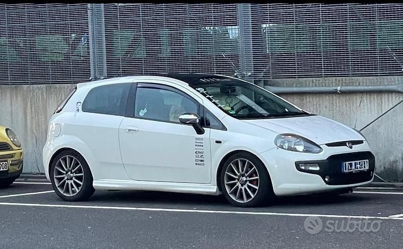 Usata Fiat Grande Punto 2011 Bianco Utilitaria