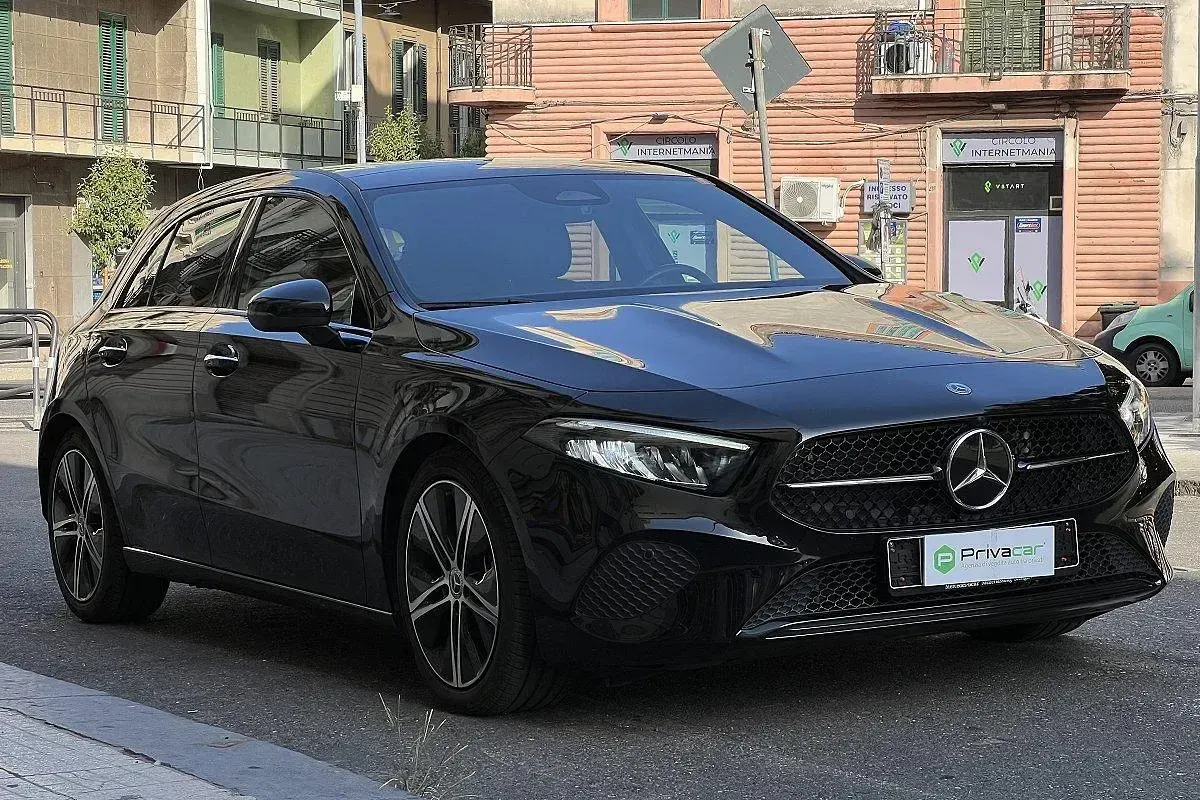 Usata Mercedes A200 Advanced Plus 150 CV (110 kW) 2024 Nero Berlina