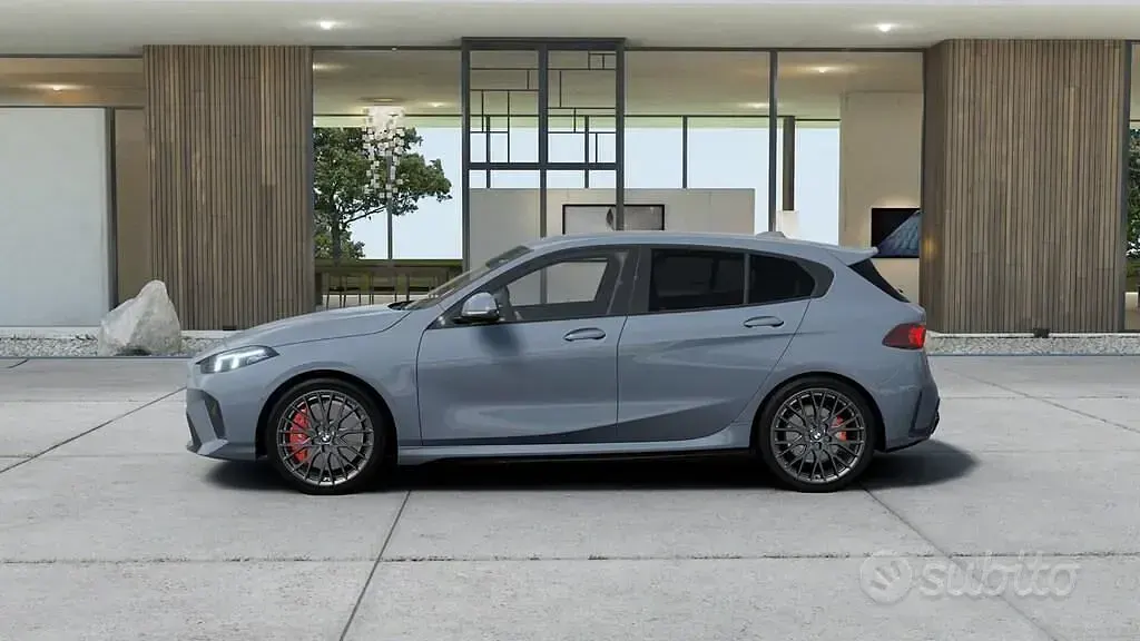 Nuova BMW 120 M Sport 156 CV (114 kW) 2026 Grigio Utilitaria