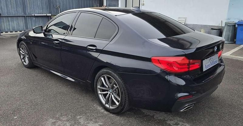 Usata BMW 530 M Sport 249 CV (183 kW) 2017 Blu/azzurro Berlina