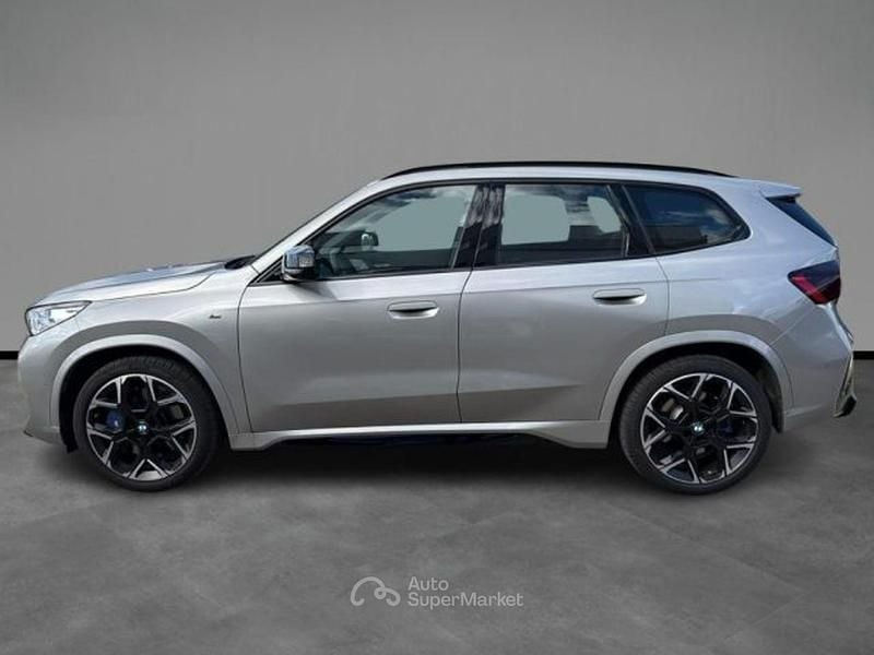 Käytetty BMW X1 M Sport 300 HP (220 kW) 2024 Harmaa Katumaasturi