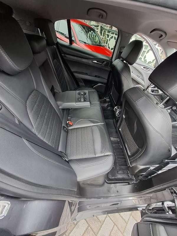 Usata Alfa Romeo Stelvio Lusso 209 CV (153 kW) 2019 SUV