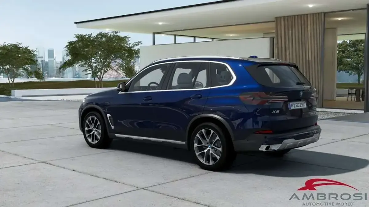 Ny BMW X5 489 HK (359 kW) 2025 Blå SUV