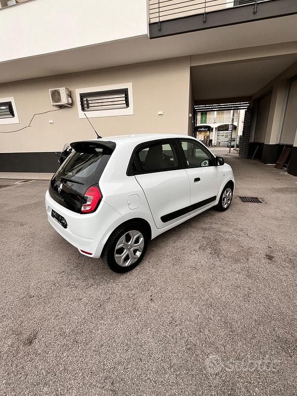 Usata Renault Twingo SE 70 CV (51 kW) 2016 Bianco Utilitaria