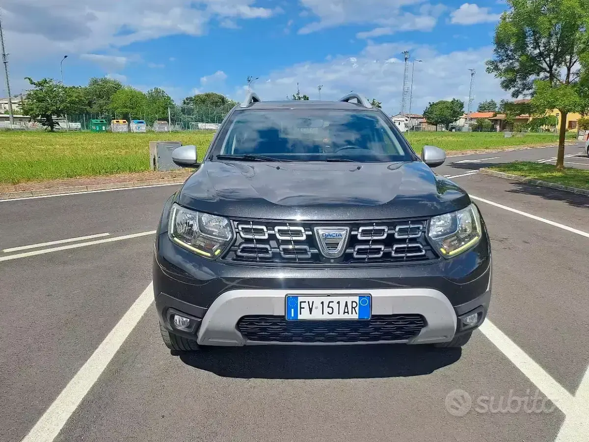 Usata Dacia Duster Prestige 114 CV (83 kW) 2019 Nero SUV