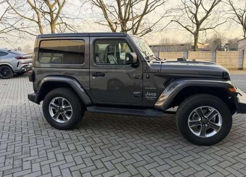 Usata Jeep Wrangler Sahara 200 CV (147 kW) 2019 Grigio SUV