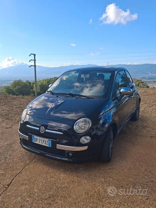 Nero Usata 2009 Fiat 500 Due volumi | 6400 € (Molto cara) - Immagine 1/4