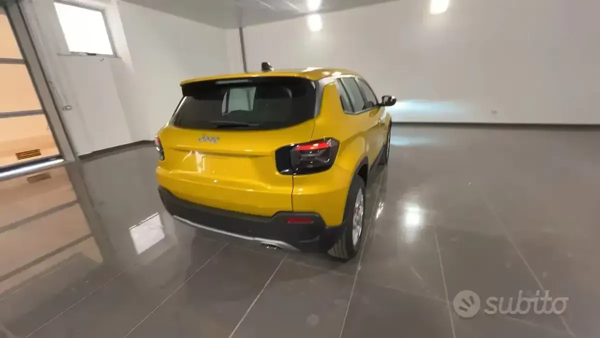 Usata Jeep Avenger Altitude 101 CV (74 kW) 2024 Giallo SUV