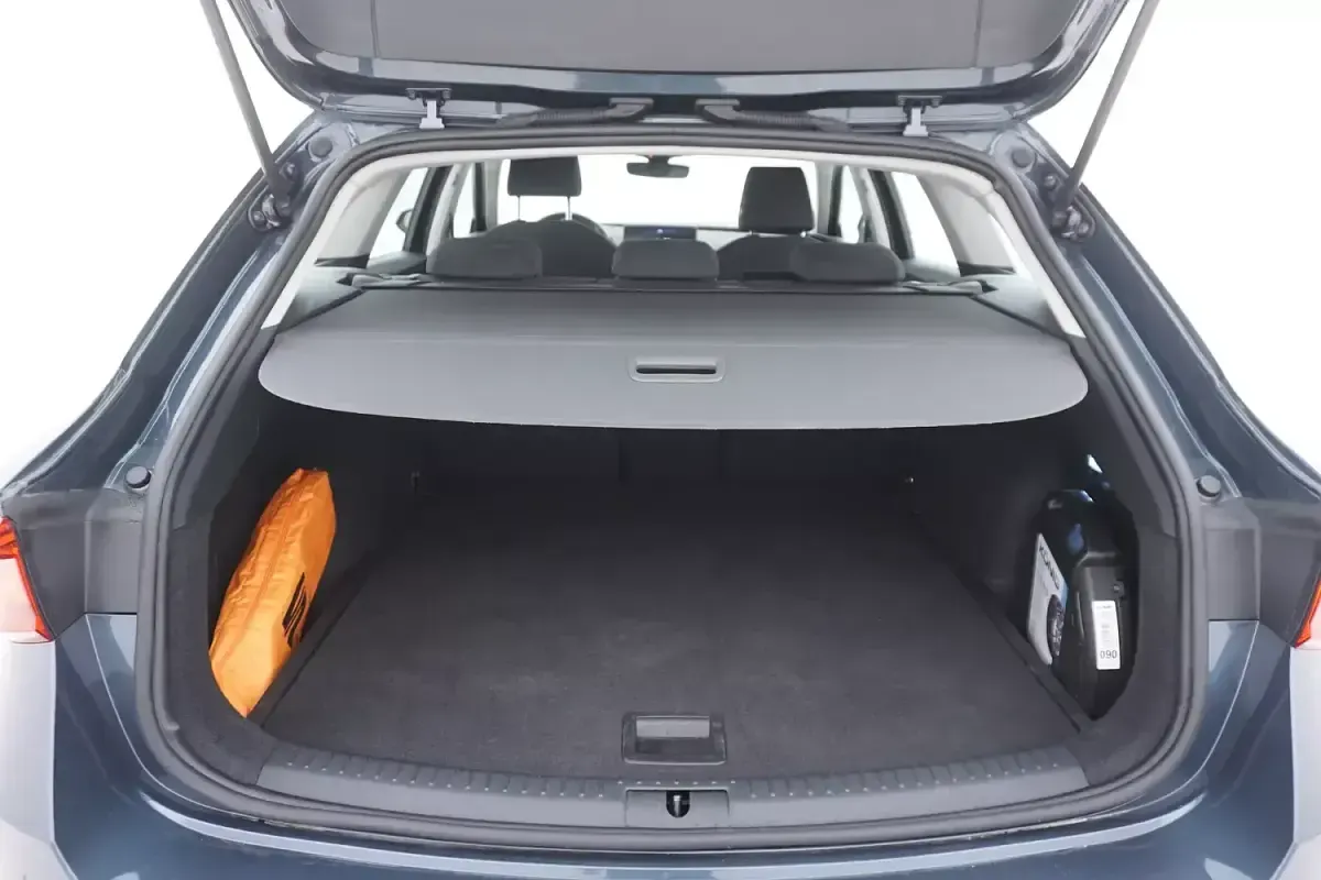 Usata Seat Leon ST Business 110 CV (80 kW) 2022 Grigiogrigio Station wagon