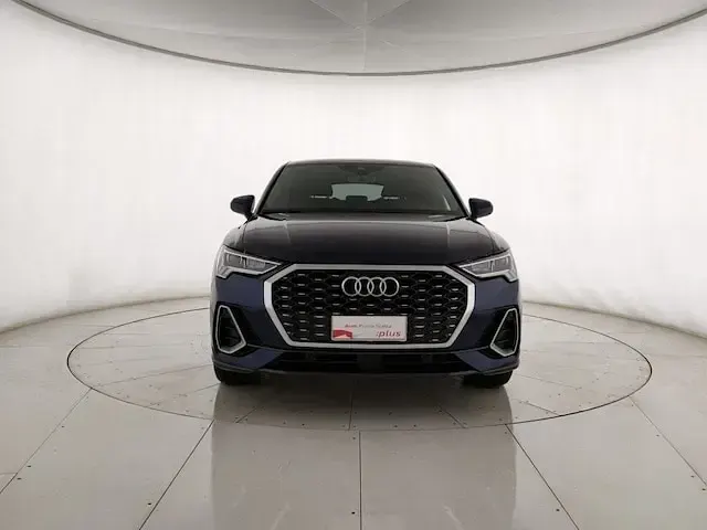 Usata Audi Q3 Sportback S-Line 150 CV (110 kW) 2024 Blu navarra metallizzato SUV