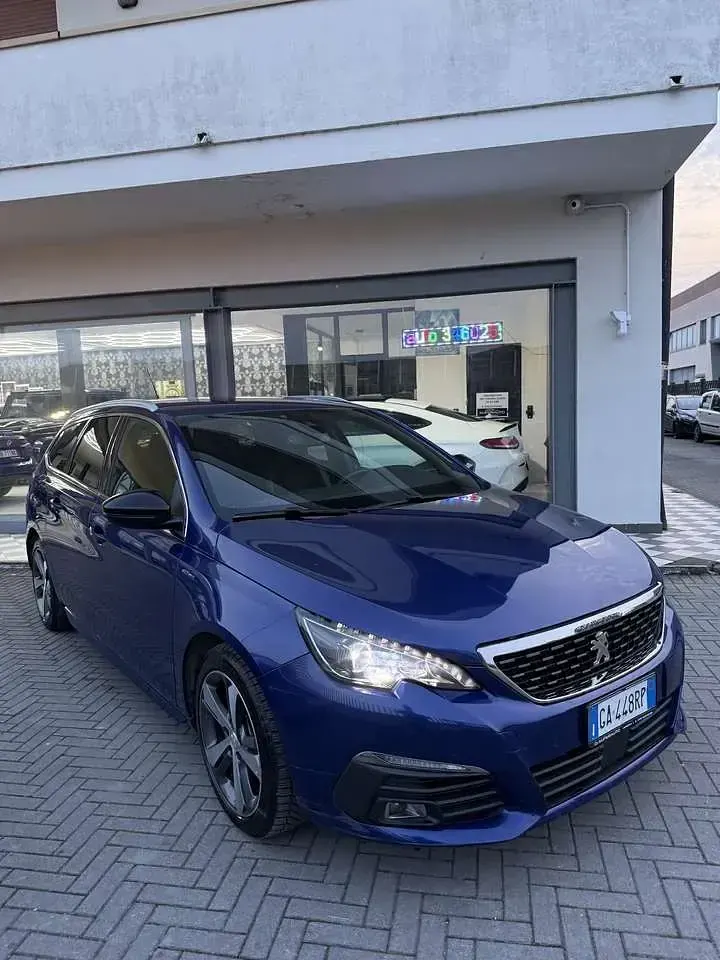 Usata Peugeot 308 SW GT-line 131 CV (96 kW) 2020 Other Station wagon