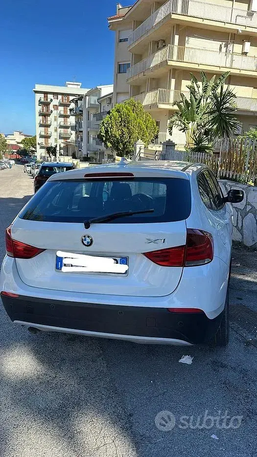 Usata BMW X1 Comfort Edition 177 CV (130 kW) 2011 Bianco SUV