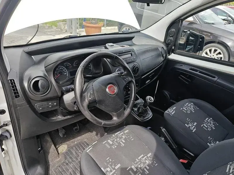 Usata Fiat Qubo Dynamic 95 CV (69 kW) 2011 Bianco Monovolume