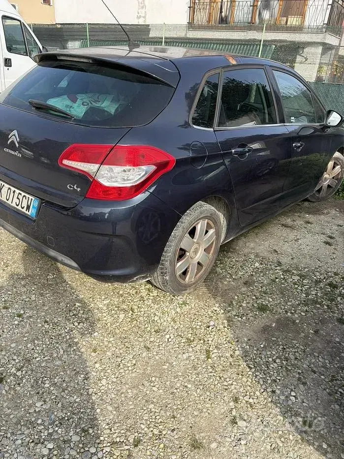Usata Citroën C4 92 CV (67 kW) 2011 Blu Berlina