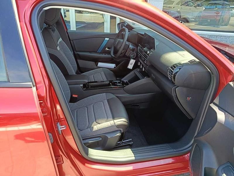 Usata Citroën C4 X Feel 100 kW (136 CV) 2024 Rosso SUV