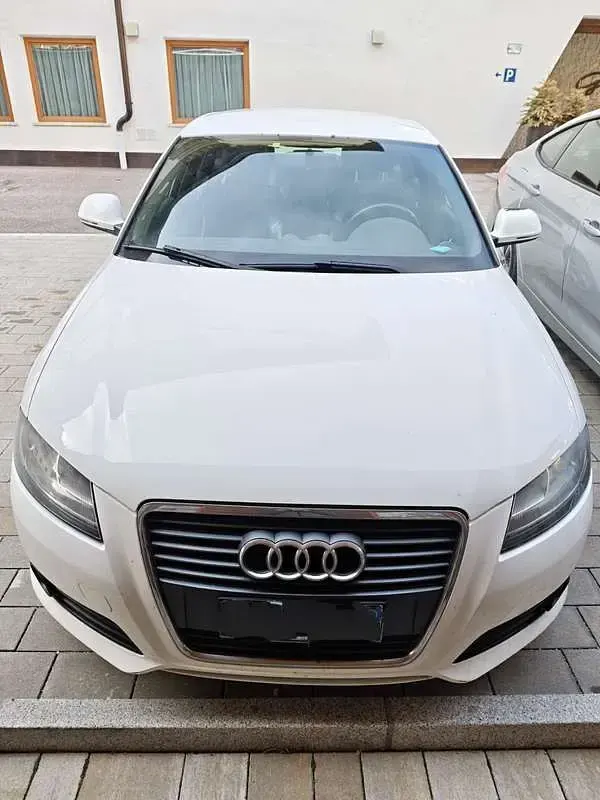 Gebraucht Audi A3 Ambition 140 PS (102 kW) 2009 Weiß Kleinwagen