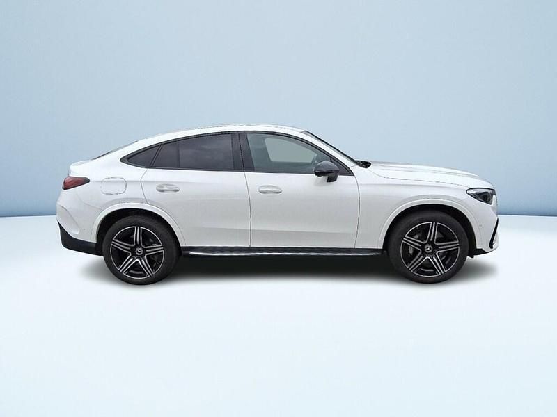 Usata Mercedes GLC300e Advanced 333 CV (244 kW) 2024 Bianco