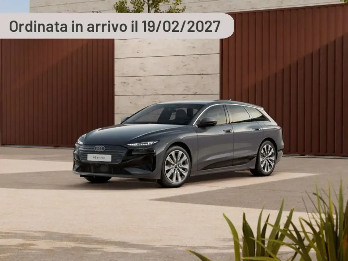 Nuova Audi A6 e-tron Advanced 119 kW (163 CV) 2026 Argento Station wagon