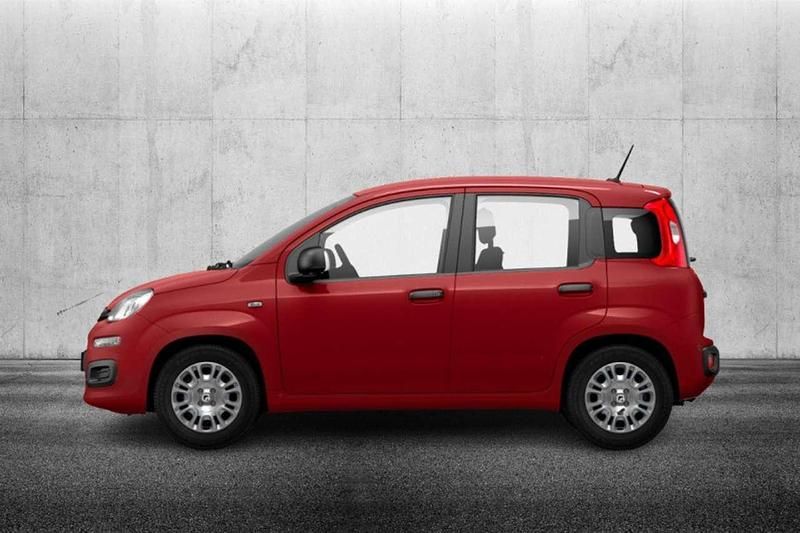 Usata Fiat Panda S 69 CV (50 kW) 2024 Rosso Utilitaria