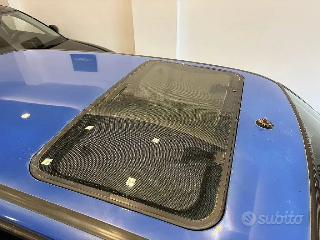 Usata Fiat Cinquecento Young 39 CV (28 kW) 1998 Bluazzurro Utilitaria
