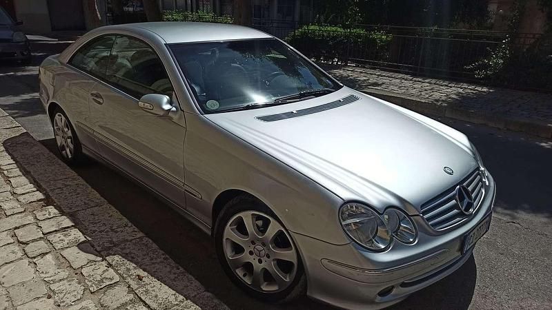 Usata Mercedes CLK270 Elegance 170 CV (125 kW) 2006 Argento Coupé