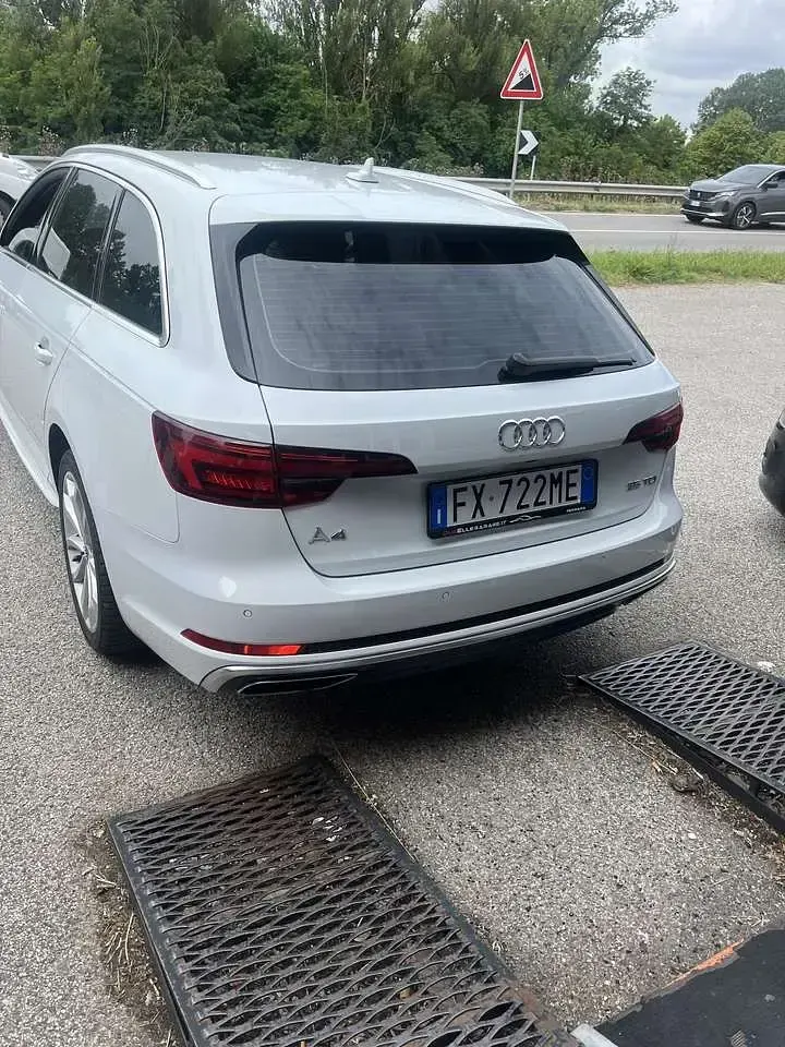 Usata Audi A4 S-Line 150 CV (110 kW) 2019 Other Station wagon