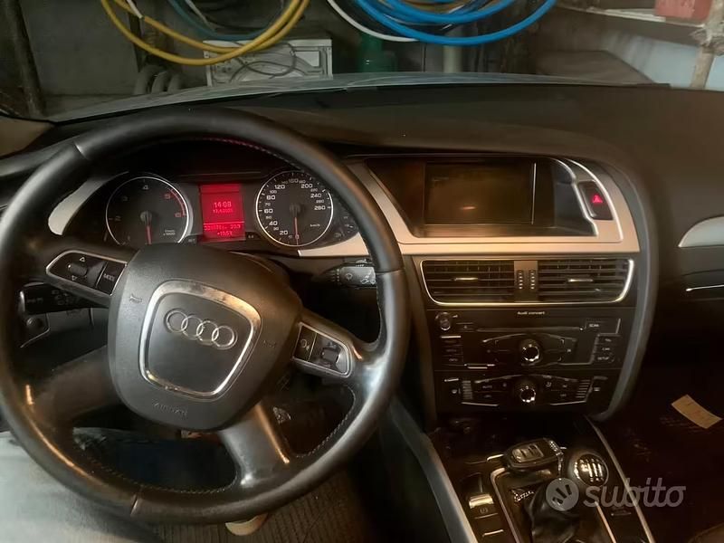 Usata Audi A4 120 CV (88 kW) 2009 Grigio Station wagon