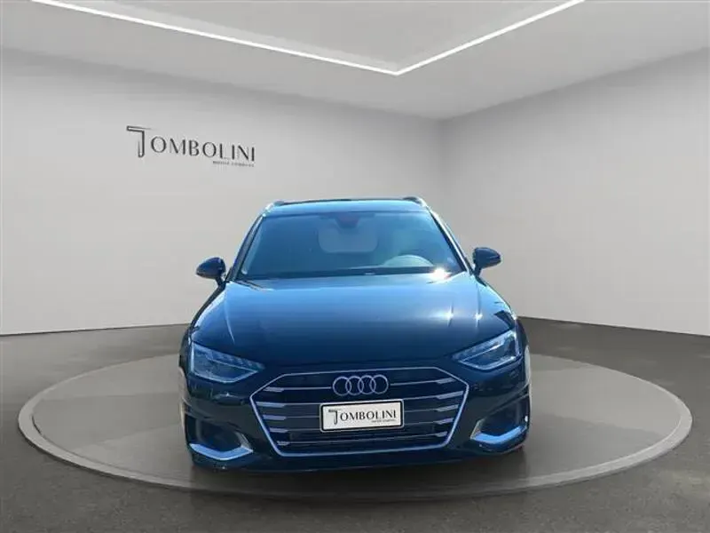 Usata Audi A4 170 CV (125 kW) 2020 Nero Station wagon