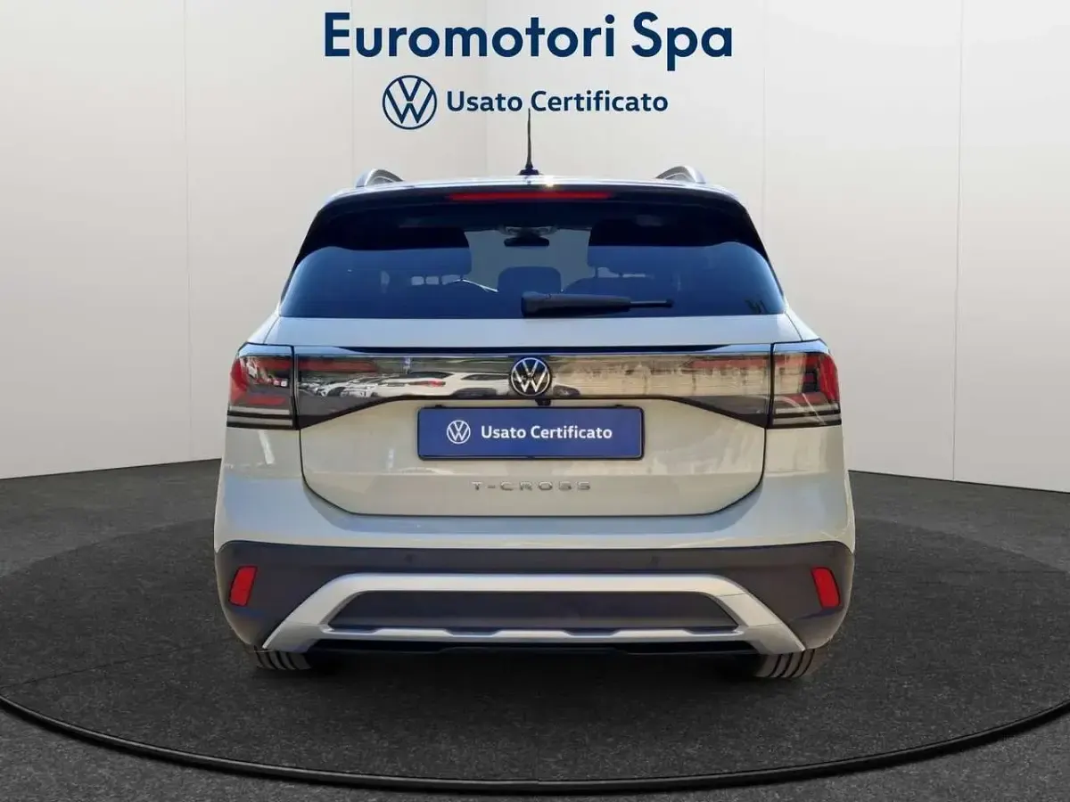 Usata VW T-Cross Edition 95 CV (69 kW) 2024 Beige SUV