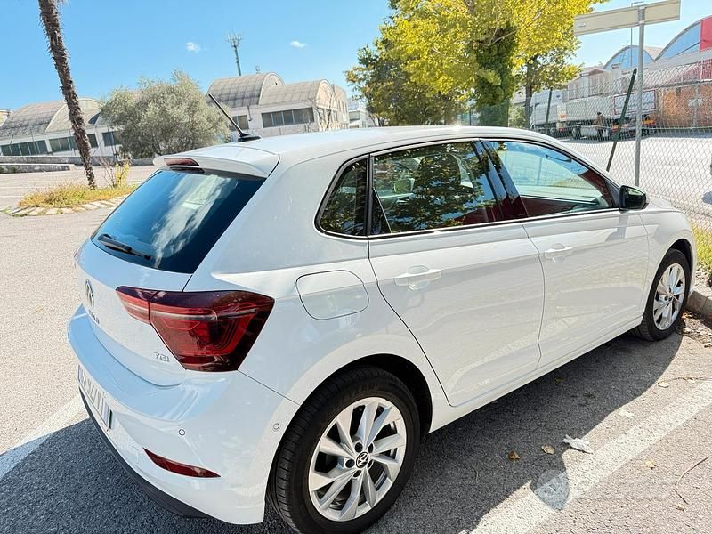 Usata VW Polo Style 90 CV (66 kW) 2024 Bianco Berlina