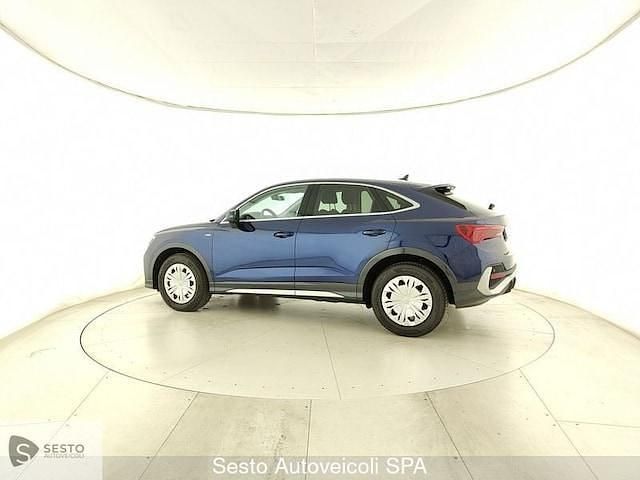 Usata Audi Q3 Sportback S-Line 150 CV (110 kW) 2024 Blu SUV