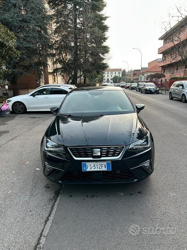 Nero Usata 2018 Seat Ibiza XCELLENCE Due volumi | 8500 € (Ottimo prezzo) - Immagine 1/4