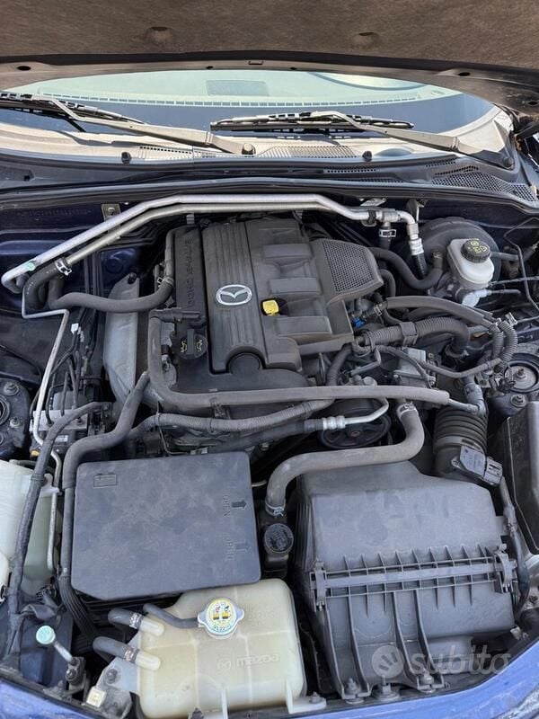 Usata Mazda MX5 High 126 CV (92 kW) 2007 Blu Cabrio