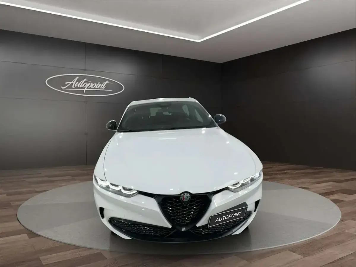 Usata Alfa Romeo Tonale Sprint 131 CV (96 kW) 2024 Bianco SUV