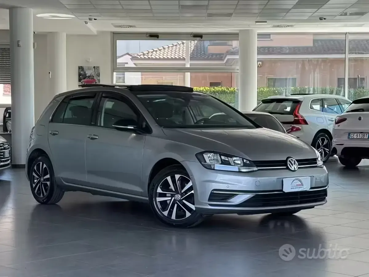 Usata VW Golf VII IQ Drive 116 CV (85 kW) 2019 Nero Berlina