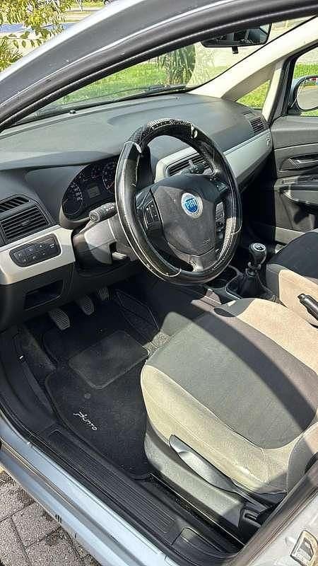 Usata Fiat Grande Punto Active 77 CV (56 kW) 2007 Utilitaria