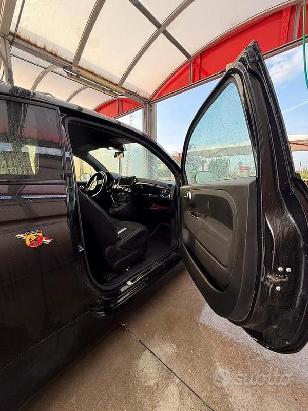 Usata Fiat 500 Abarth 135 CV (99 kW) 2015 Nero Utilitaria