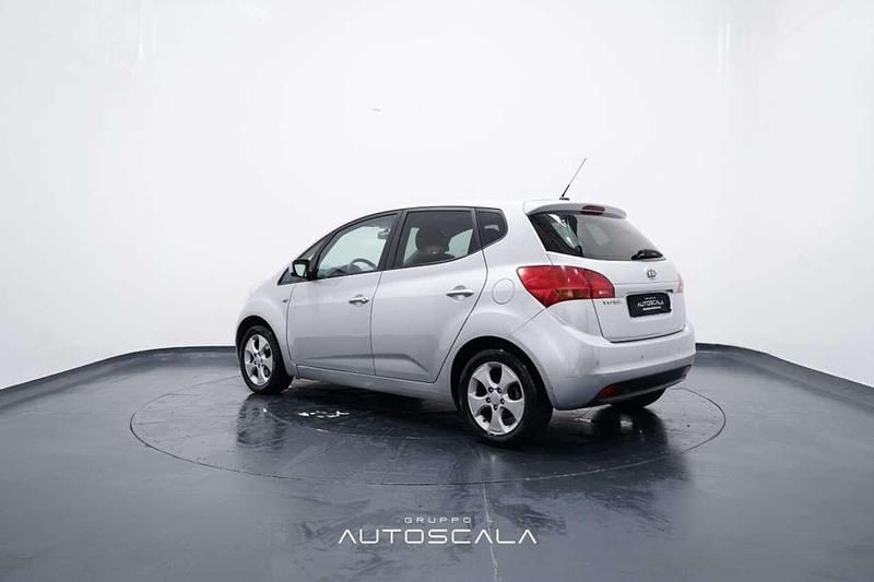 Usata Kia Venga EX 90 CV (66 kW) 2011 Grigio Utilitaria