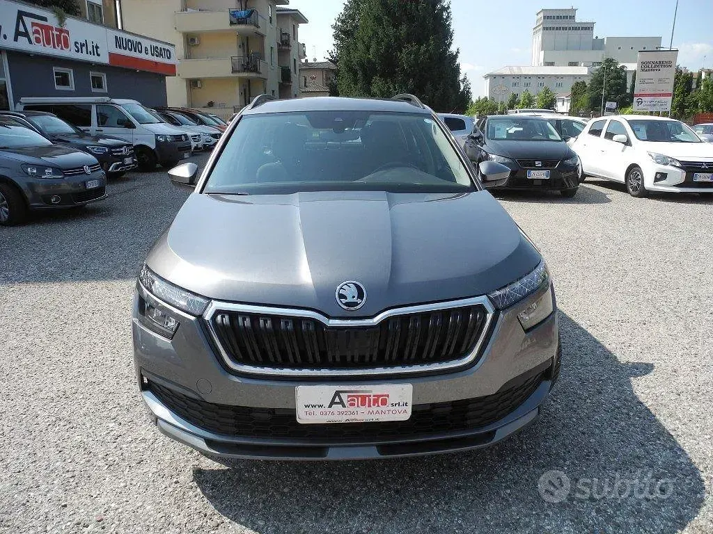 Usata Skoda Kamiq Ambition 110 CV (80 kW) 2022 Grigio SUV
