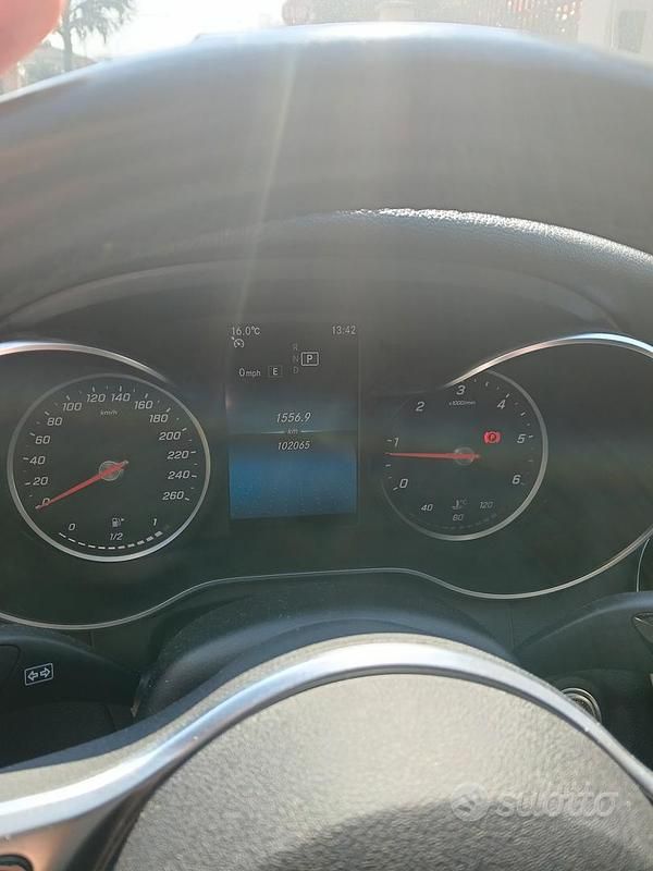 Usata Mercedes C180 122 CV (89 kW) 2019 Grigio Station wagon