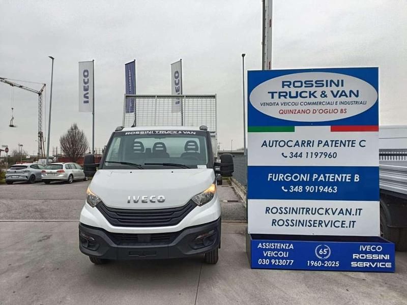 Usata Iveco Daily 160 CV (117 kW) 2023 Bianco Furgone
