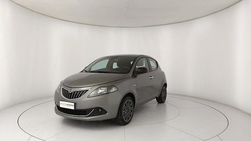 Grigio Usata 2022 Lancia Ypsilon Gold Due volumi | 11.500 € (Buon prezzo) - Immagine 1/4